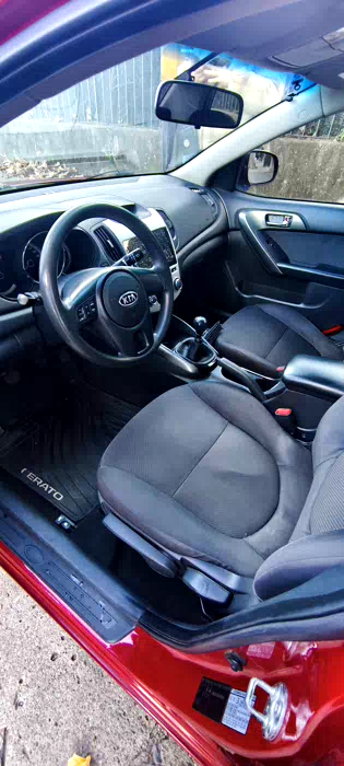 Kia Cerato 2012 miniatura 18