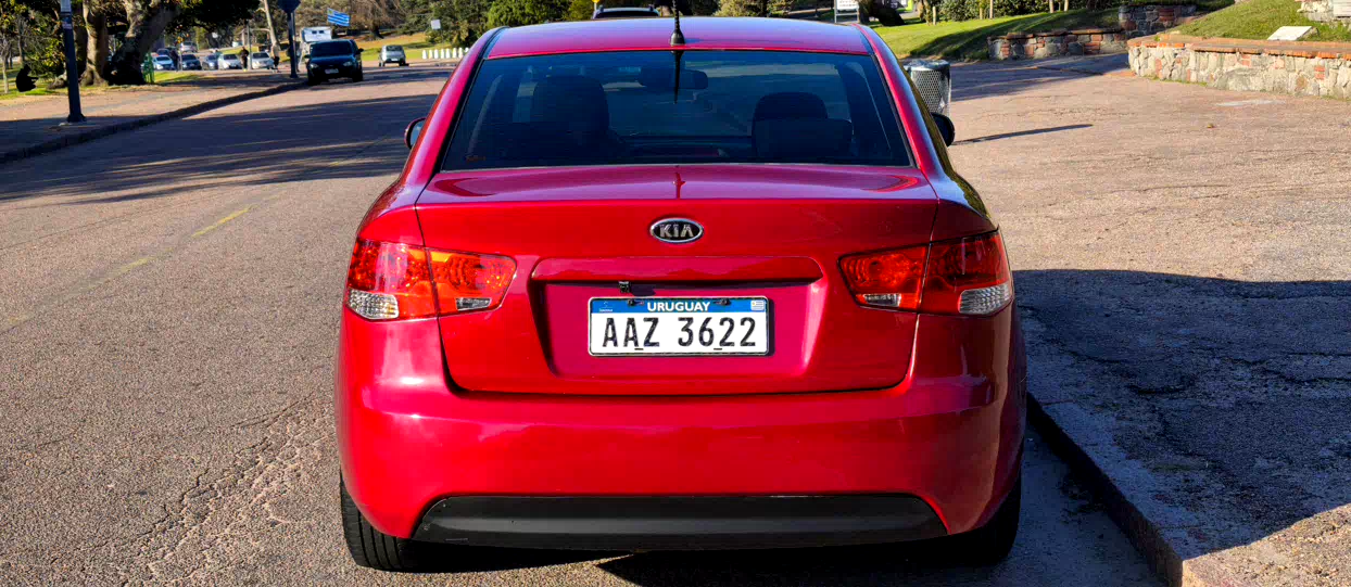 Kia Cerato 2012 miniatura 3