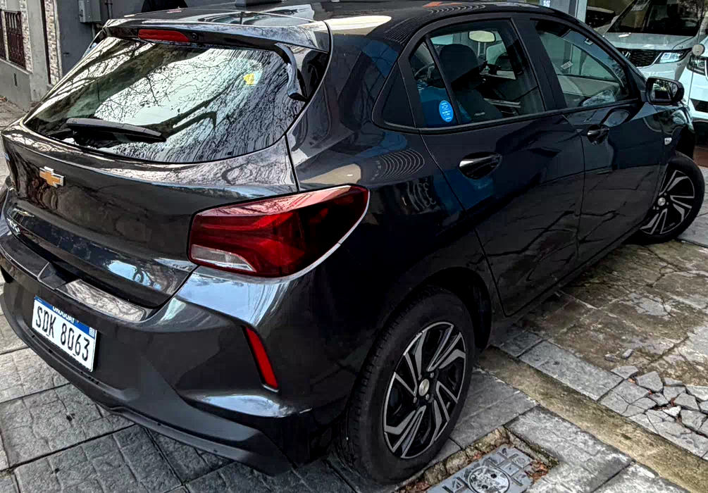 Vendo auto Chevrolet Ónix año 2026 - foto 5